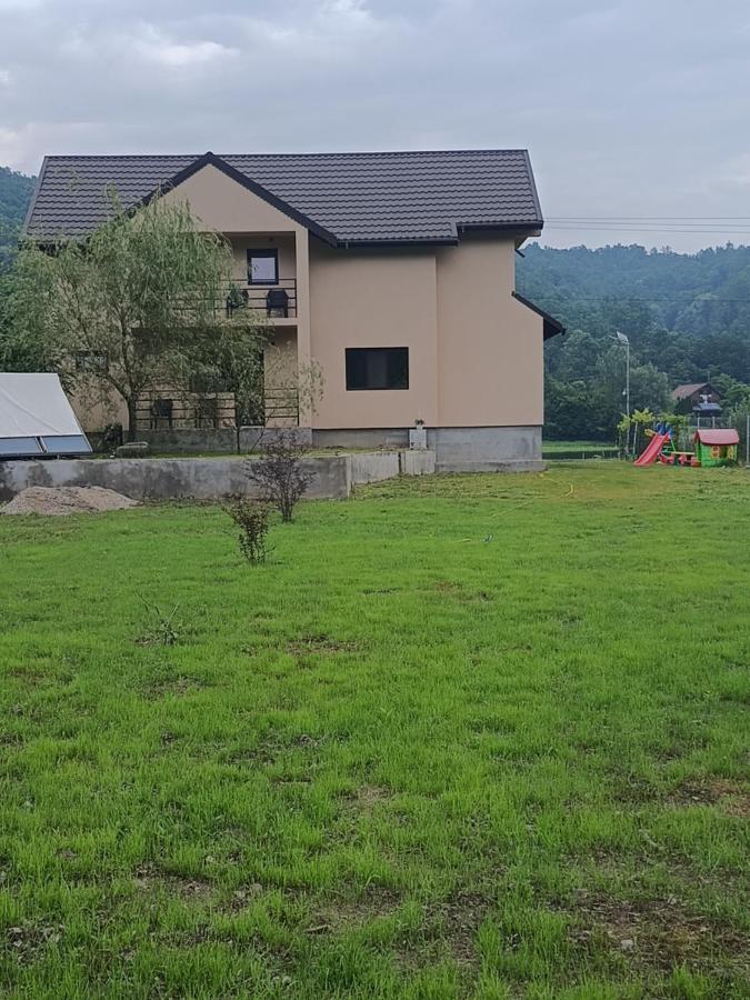 Appartement Casa Colt De Rai à Ogradina Extérieur photo