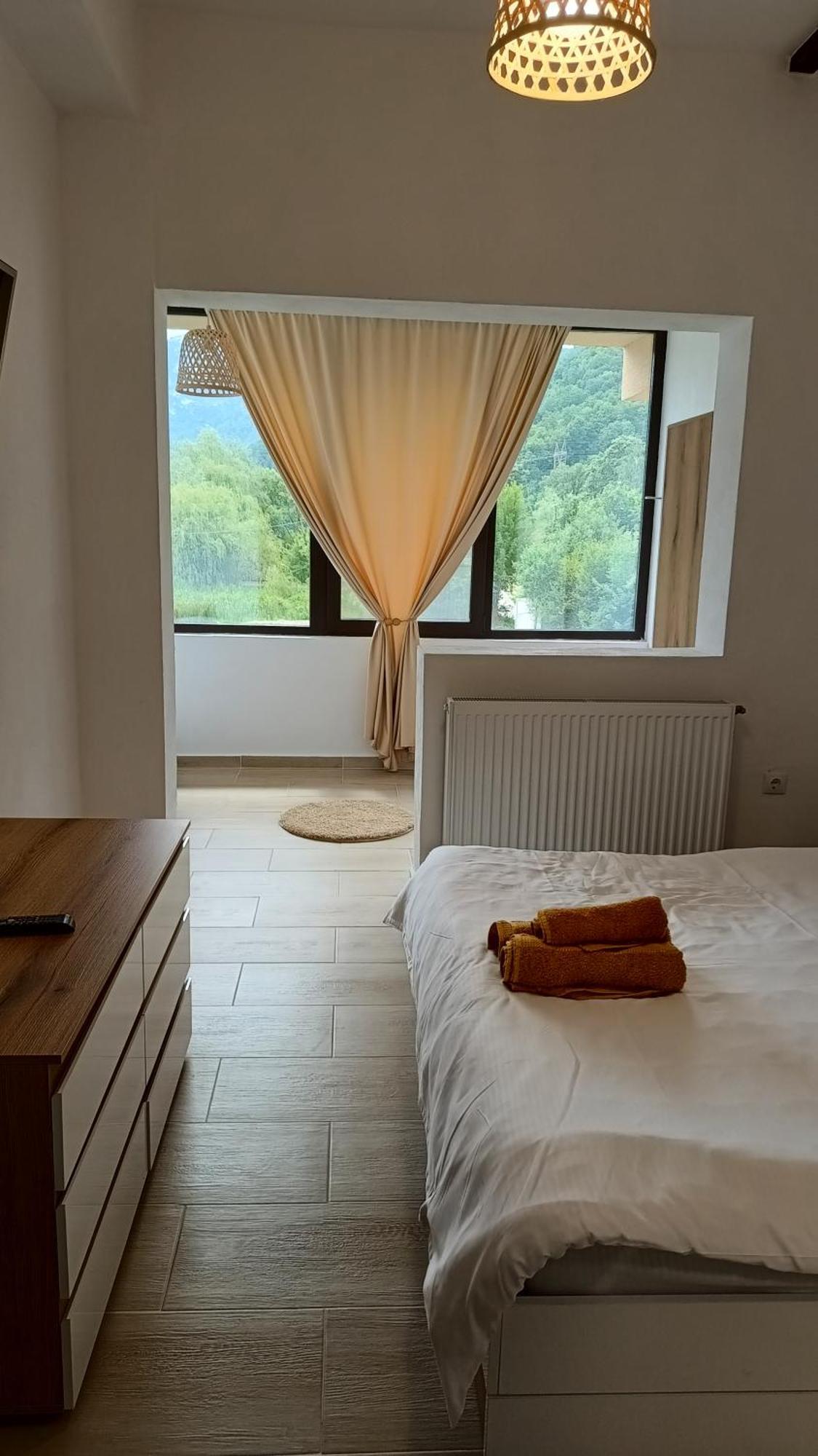 Appartement Casa Colt De Rai à Ogradina Chambre photo